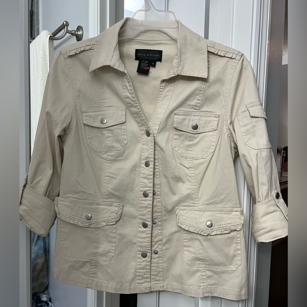 Women's shirt